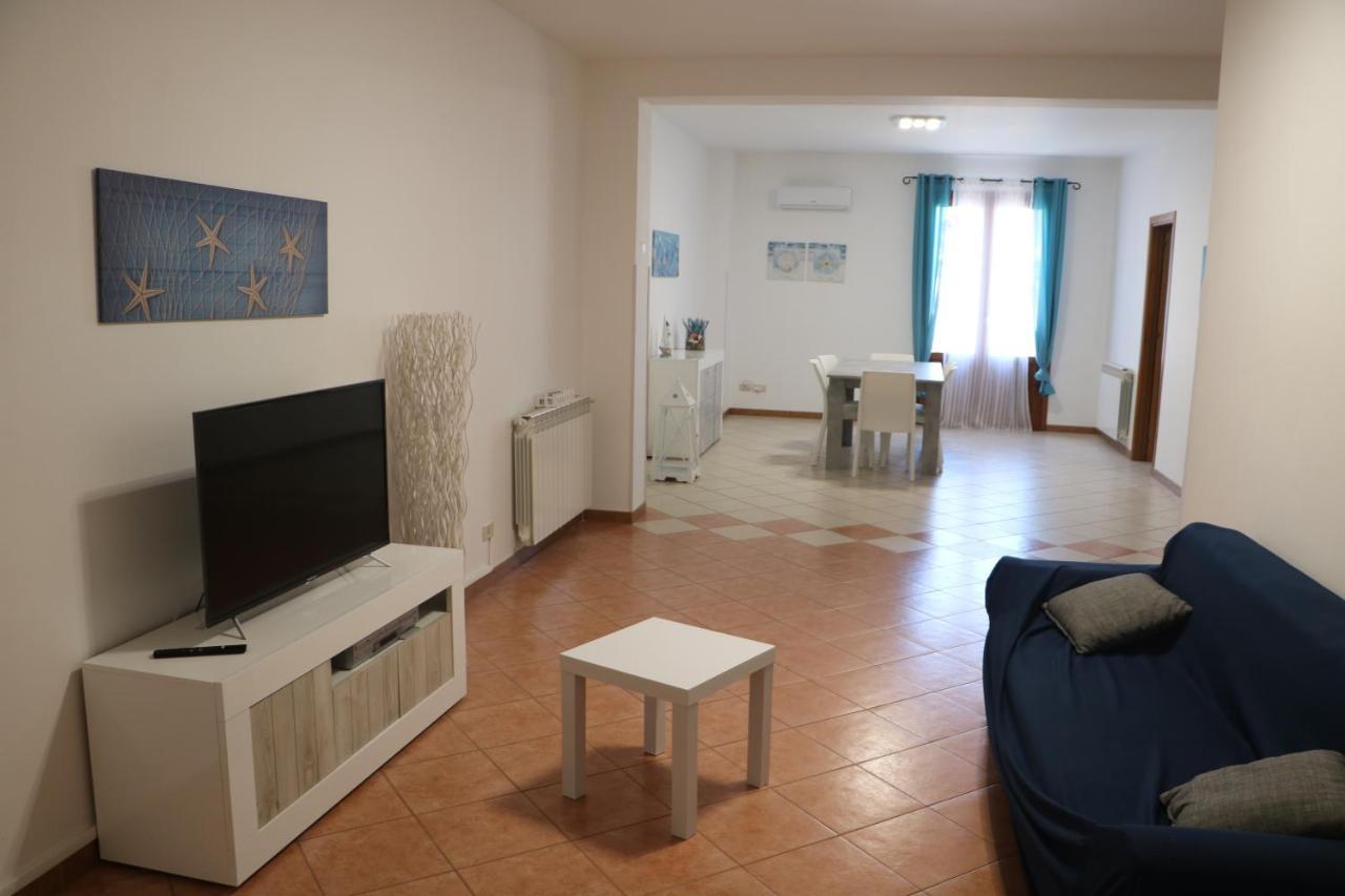 דירות טראסיני La Casa Di Magiu מראה חיצוני תמונה
